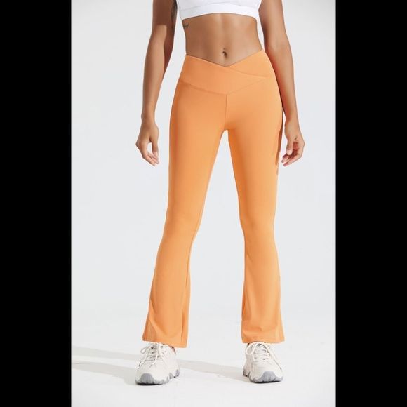 Flare Crossover Legging - Flare Legging - Flare pant - Orange Pant - Flare - Picture 3 of 8